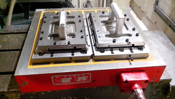 Electro-Permanent Magnetic Chuck for Machining Center